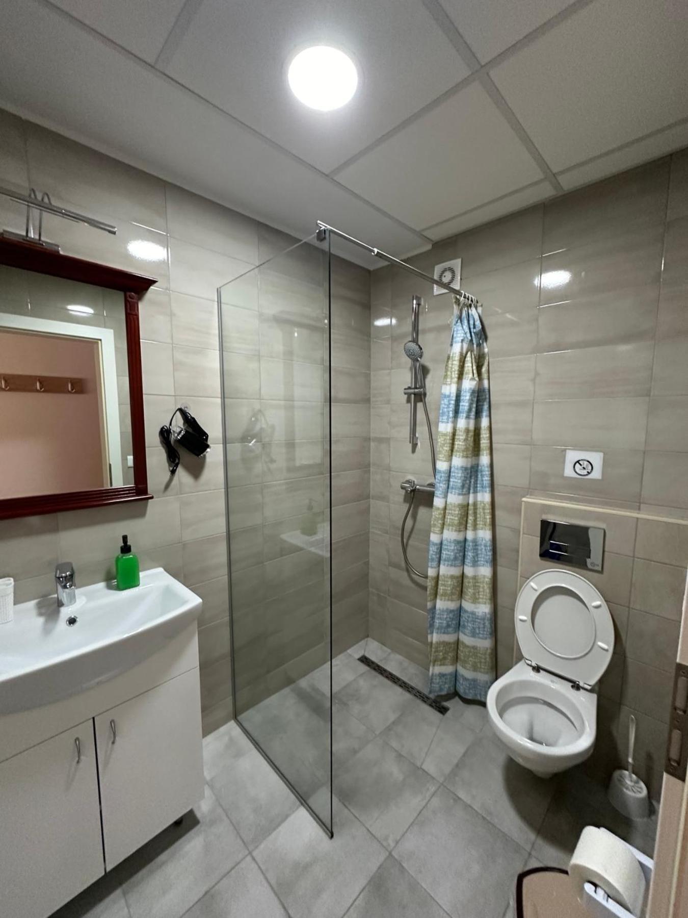 Apartments Nora Ochryda Zewnętrze zdjęcie