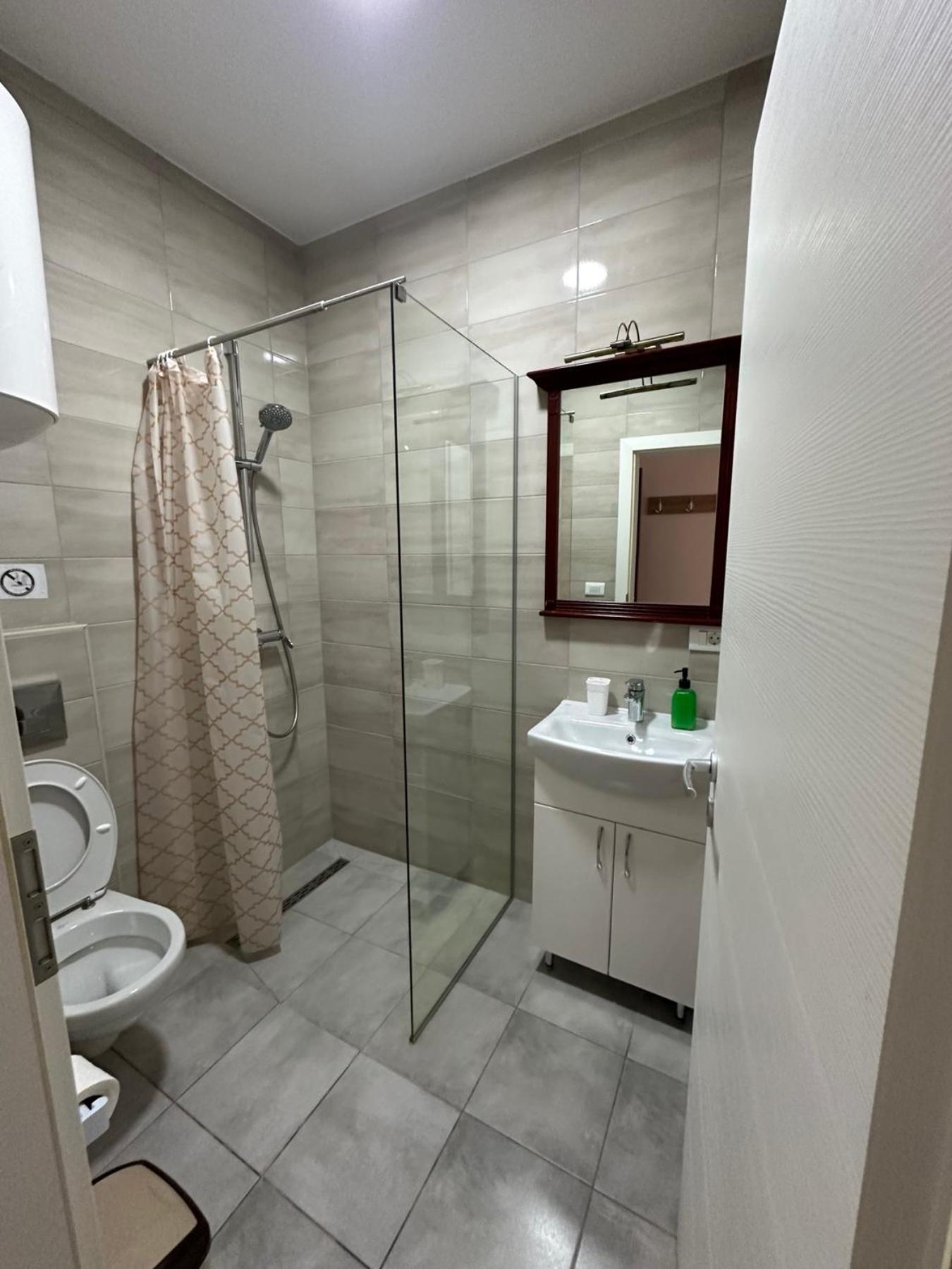 Apartments Nora Ochryda Zewnętrze zdjęcie