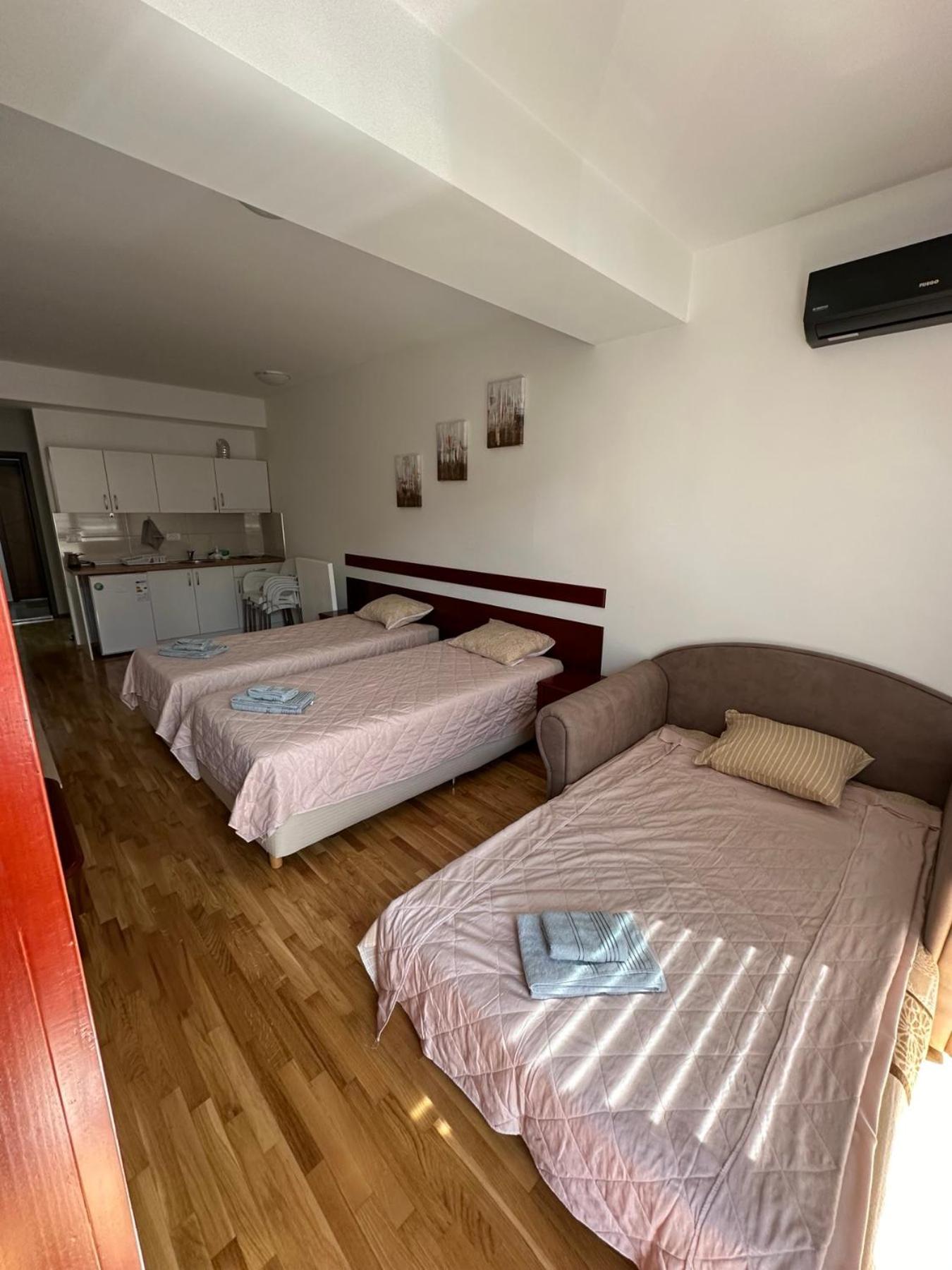 Apartments Nora Ochryda Zewnętrze zdjęcie